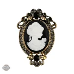 Élégante broche camée inspirée du rétro-futurisme
