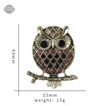 Accessoire steampunk : broche chouette pour femme