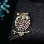 Broche originale chouette, fusion de passé et futur