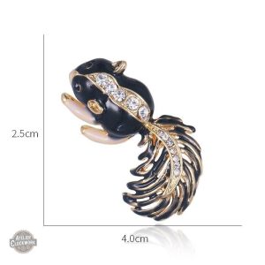 Broche originale en steampunk, design écureuil élégant