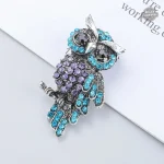 Chouette colorée en broche, style steampunk unique
