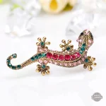 Bijou steampunk, délicate broche lézard