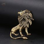 Accessoire steampunk avec motif animal majestueux