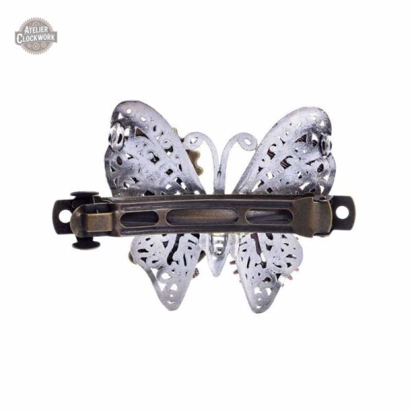 Broche en forme de papillon au style vintage