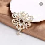 Accessoire chic en strass pour un style steampunk