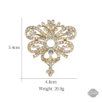 Broche raffinée avec strass, touche vintage pour femme