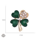 Accessoire féminin steampunk avec design floral
