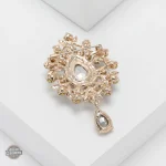 Bijou vintage avec éclat de cristal