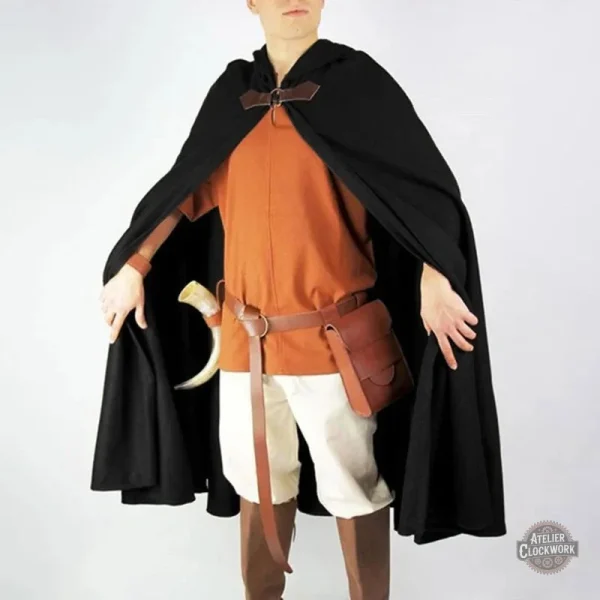 Cape à capuche pour un look Steampunk authentique
