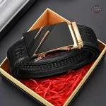 Élégance masculine avec ceinture à boucle automatique