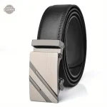 Ceinture noire avec boucle argentée au style steampunk