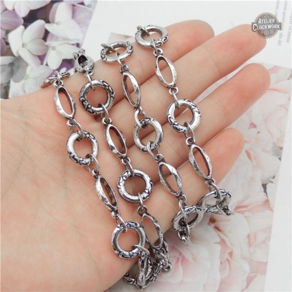 Chaînes à breloques pour un look audacieux Steampunk