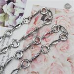 Chaînes à breloques ajoutant du caractère Steampunk