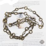 Accessoire de mode Steampunk avec breloques