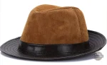 Chapeau en cuir pour un look audacieux