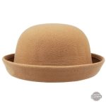 Chapeau Derby vintage pour un look inspiré