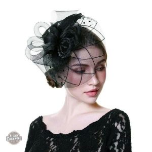 Chapeau élégant avec détails raffinés