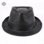 Chapeau dandy en cuir pour un look raffiné