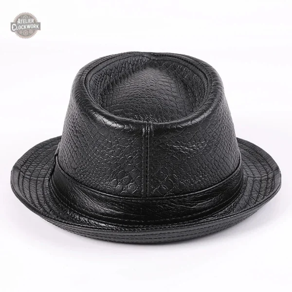 Fedora homme avec bord court, un classique revisité