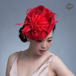 Chapeau de fête au design steampunk moderne