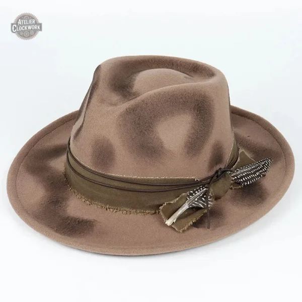 Fedora féminin, mélange de passé et futur