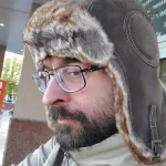 Chapeau aviateur avec une esthétique steampunk captivante