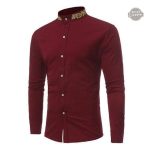 Chemise steampunk à col brodé pour un look chic