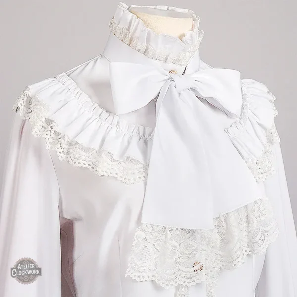 Chemise à manches longues au design classique