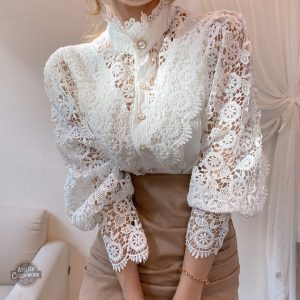 Chemisier steampunk femme en dentelle élégante