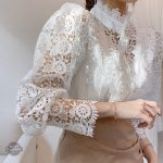 Chemisier avec détails en dentelle pour femme