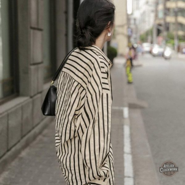 Chemise rayée femme au style inspiré du passé