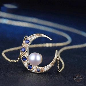 Accessoire féminin Steampunk avec design lunaire