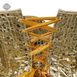 Corset doré inspiré par l'esthétique Steampunk