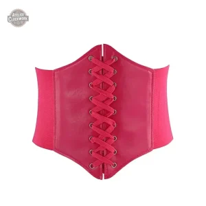 Accessoire steampunk ajustable en cuir pour une silhouette parfaite