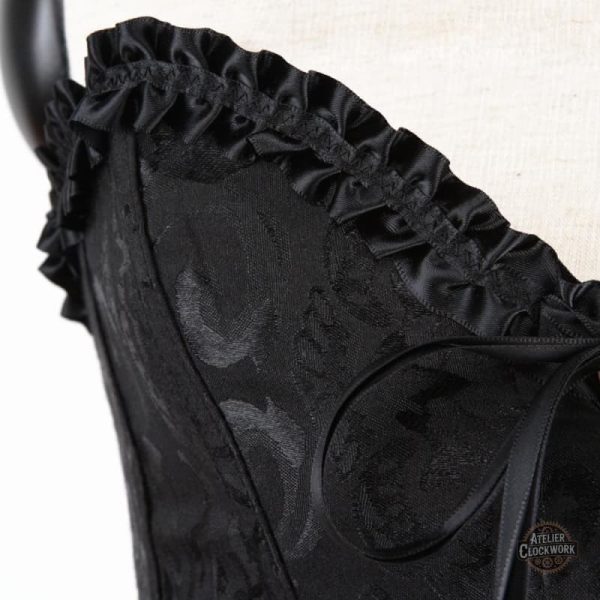 Corset grande taille, look audacieux et tendance