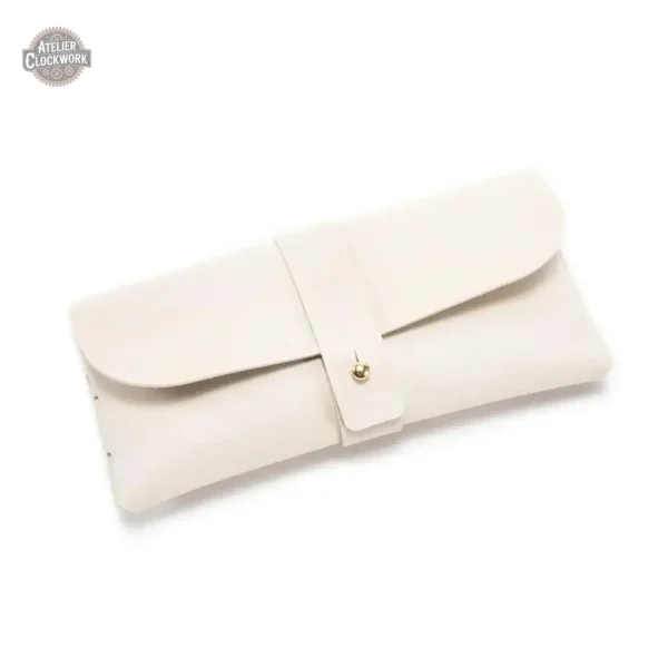 Étui en cuir pour lunettes avec charme rétro