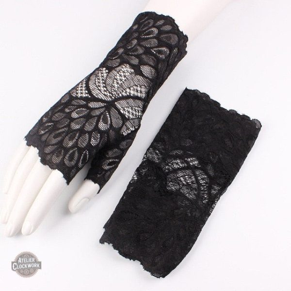 Gant stylé Morticia, mélange de passé et futur steampunk