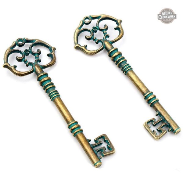 Éléments décoratifs steampunk : clefs en métal
