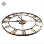 Horloge au style victorien avec éléments mécaniques
