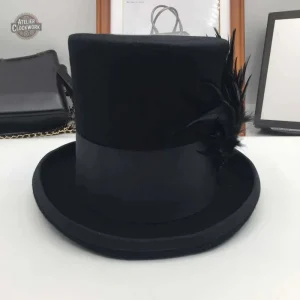 Chapeau gothique noir au style unique
