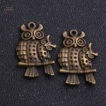 Hibou décoratif inspiré du style steampunk