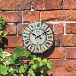 Horloge murale rétro, fusion de style et fonctionnalité