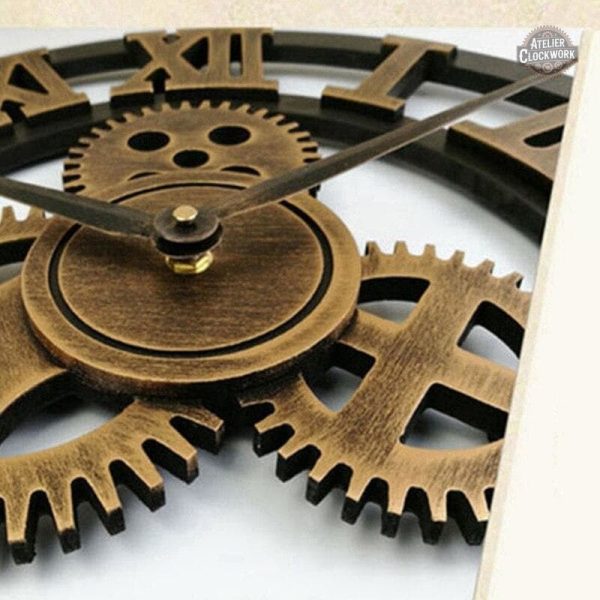 Horloge murale steampunk au style rétro-futuriste