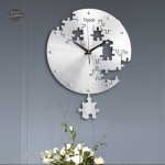 Horloge au style steampunk, élégance et mécanique