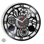 Horloge steampunk en noir élégant
