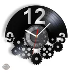 Horloge originale en vinyle noir