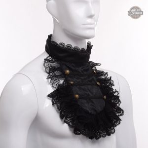 Détails raffinés d'un jabot pour cosplay steampunk