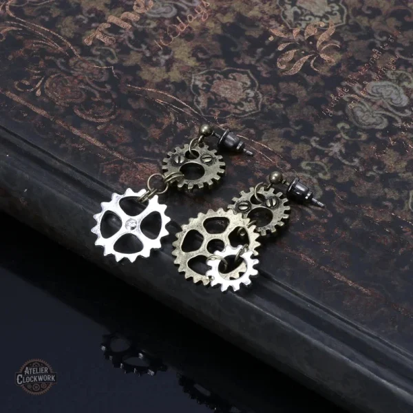 Élégantes boucles d’oreilles en bronze