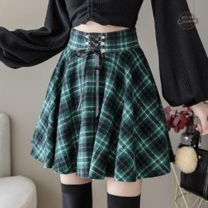 Jupe à carreaux gothique pour un look audacieux
