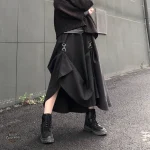 Look alternatif avec jupe taille haute